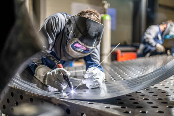 Zion, IL Welder & Metal Fabrication Company